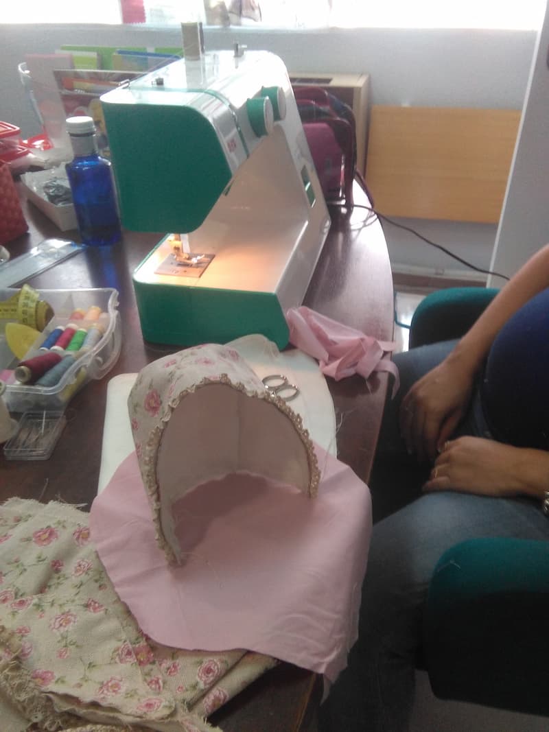 Confección de capota infantil artesanal